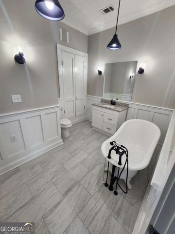 114 Austin Avenue, Carrollton, GA 30117