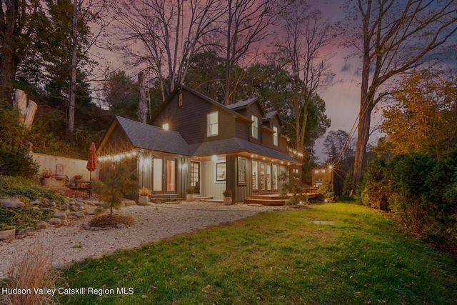 4868 Ny-212, Willow, NY 12495
