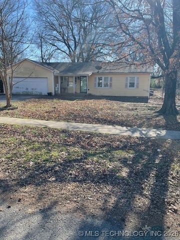 111 Irving Street, Pryor, OK 74361