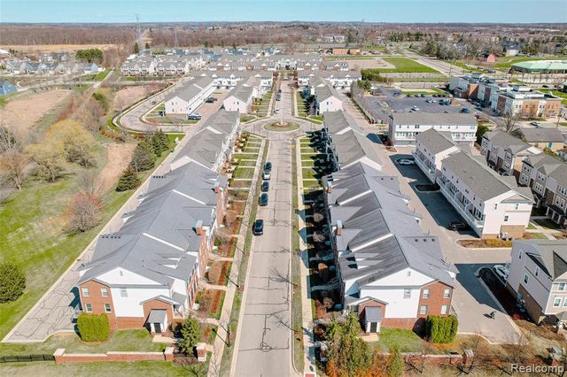 3211 Johanna Ware, Wixom, MI 48393