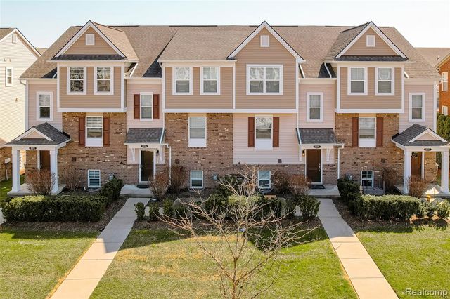 3211 Johanna Ware, Wixom, MI 48393