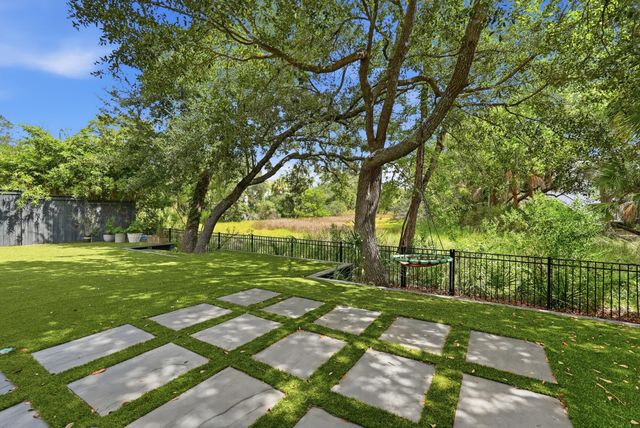 1675 Pierce Street, Charleston, SC 29492