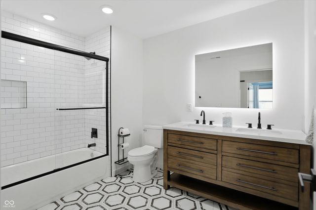 1454 Laurel Street, Indianapolis, IN 46203