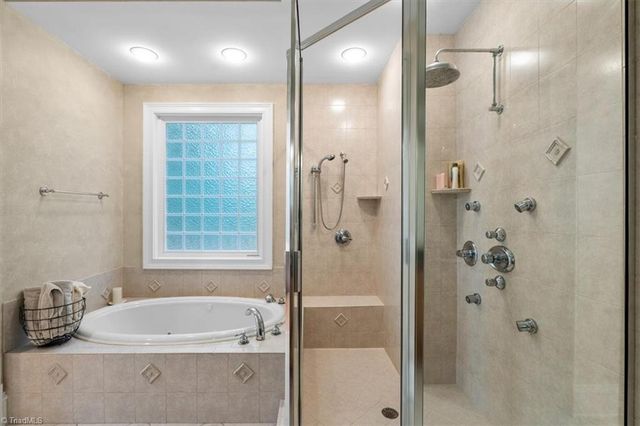 344 Lake Point Lane, Belews Creek, NC 27009