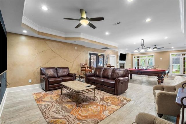 344 Lake Point Lane, Belews Creek, NC 27009