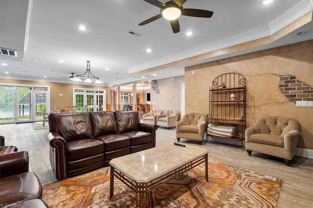 344 Lake Point Lane, Belews Creek, NC 27009