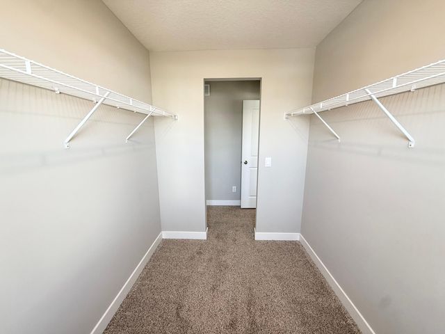 901 Greenlawn Avenue W, Delano, MN 55328