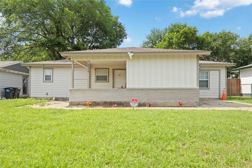 4654 Norris Street, Fort Worth, TX 76105