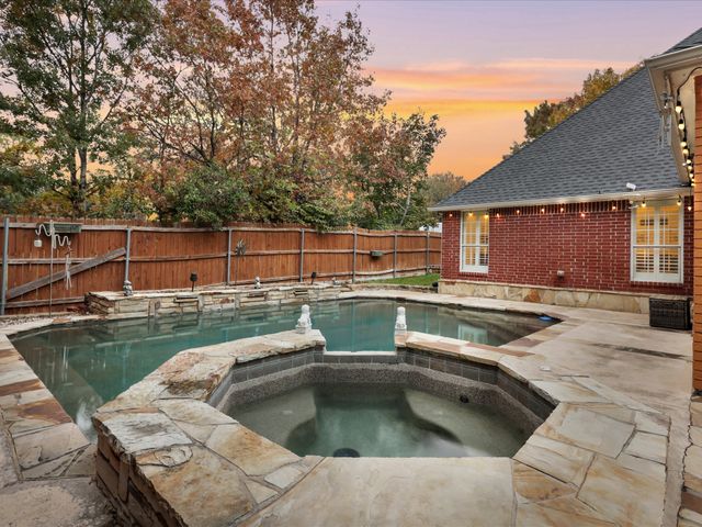 3204 Tranquility Drive, Arlington, TX 76016