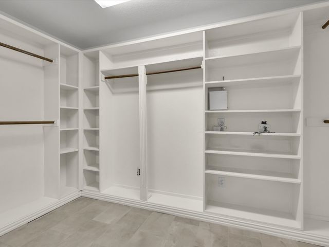 3204 Tranquility Drive, Arlington, TX 76016