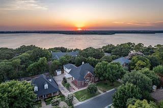 3204 Tranquility Drive, Arlington, TX 76016