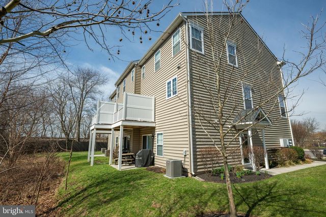 108 ARLINGTON LN, Telford, PA 18969