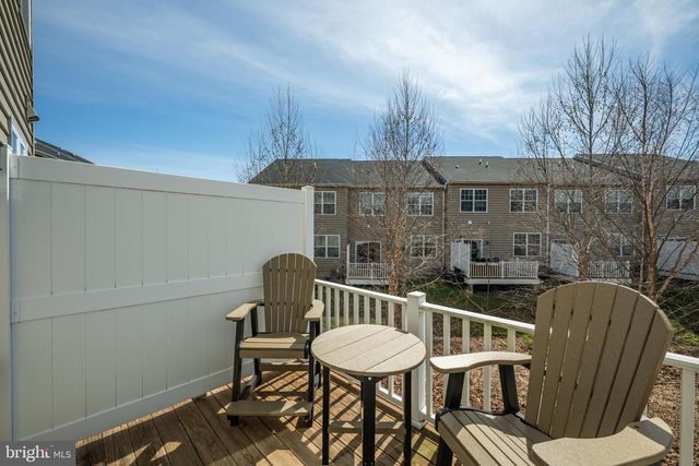 108 ARLINGTON LN, Telford, PA 18969