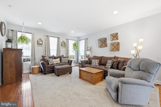 108 ARLINGTON LN, Telford, PA 18969