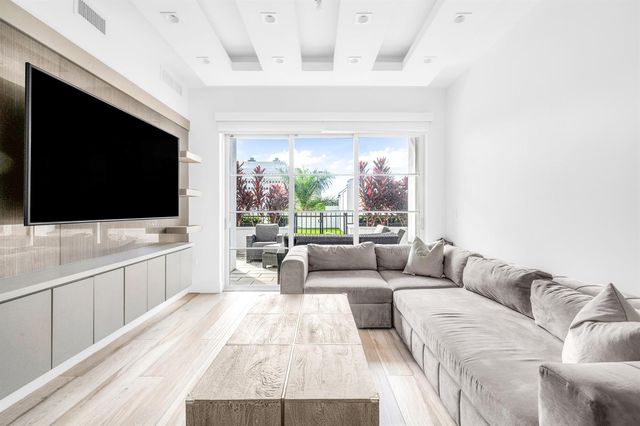 155 E Boca Raton Road 418, Boca Raton, FL 33432