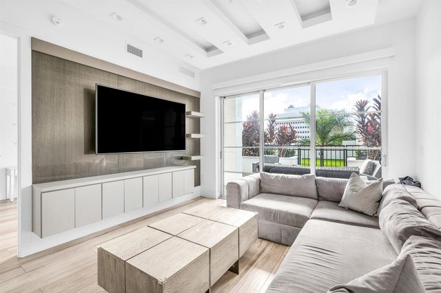 155 E Boca Raton Road 418, Boca Raton, FL 33432