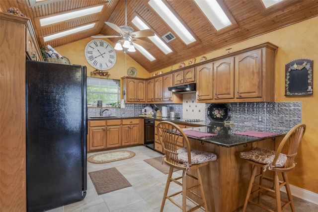 971 Bells Chapel Road, Waxahachie, TX 75165