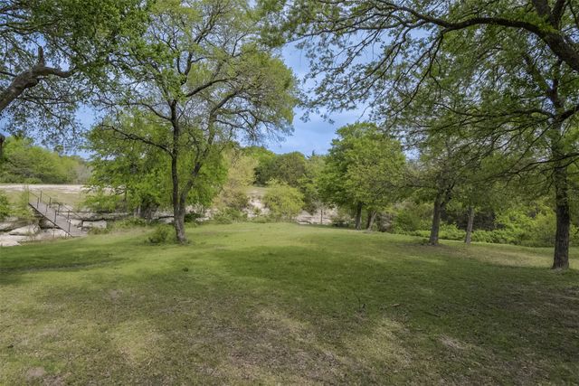 971 Bells Chapel Road, Waxahachie, TX 75165