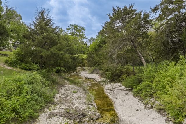 971 Bells Chapel Road, Waxahachie, TX 75165