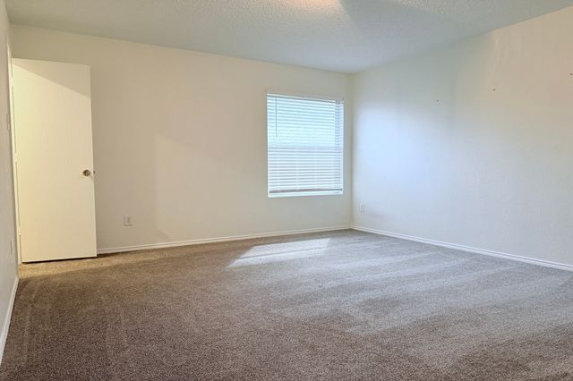 7909 Mosstree Drive, Arlington, TX 76001