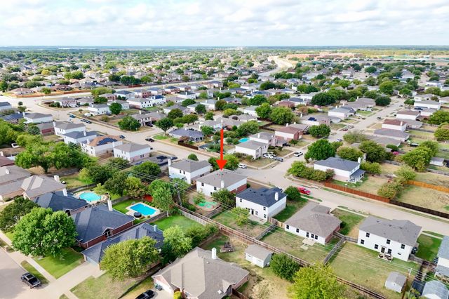 7909 Mosstree Drive, Arlington, TX 76001
