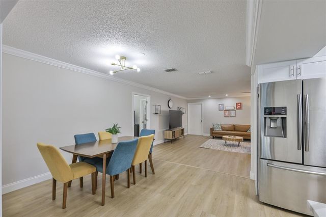 6503 MANILA PALM WAY, Apollo Beach, FL 33572