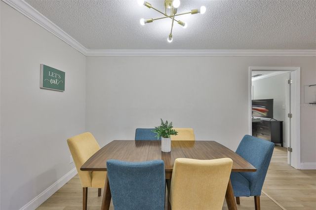 6503 MANILA PALM WAY, Apollo Beach, FL 33572