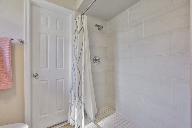 6503 MANILA PALM WAY, Apollo Beach, FL 33572