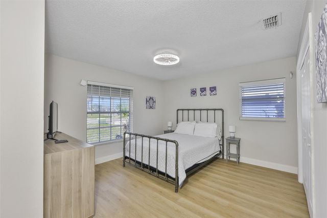 6503 MANILA PALM WAY, Apollo Beach, FL 33572