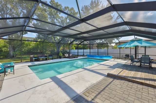 6503 MANILA PALM WAY, Apollo Beach, FL 33572