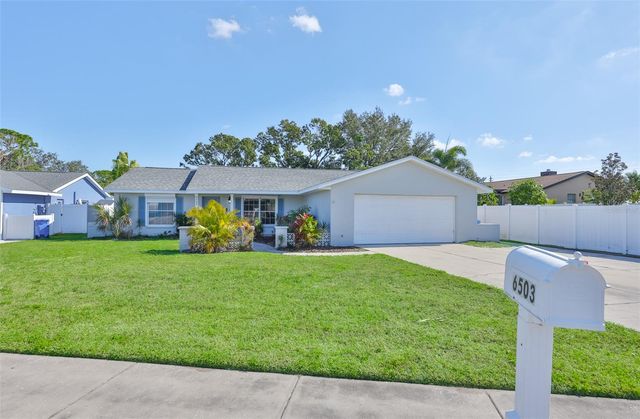 6503 MANILA PALM WAY, Apollo Beach, FL 33572