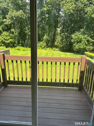 175 Meadows End Road, Milford, CT 06460