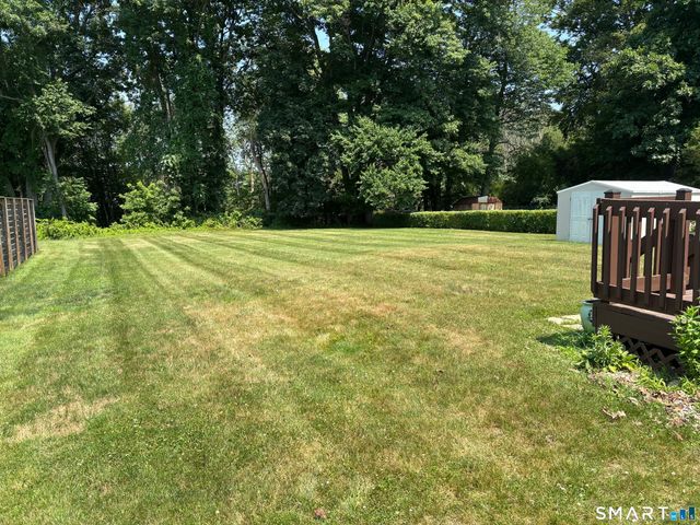 175 Meadows End Road, Milford, CT 06460