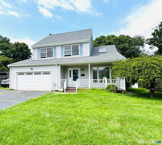 175 Meadows End Road, Milford, CT 06460
