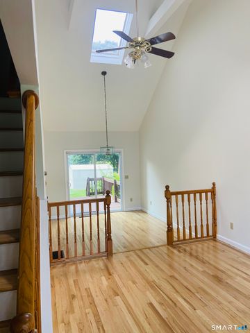 175 Meadows End Road, Milford, CT 06460