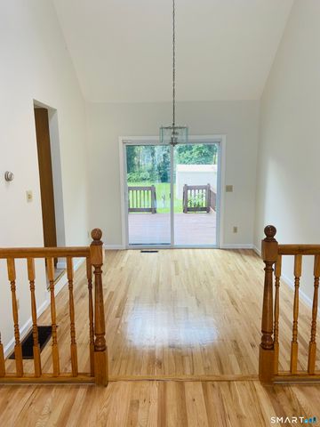 175 Meadows End Road, Milford, CT 06460