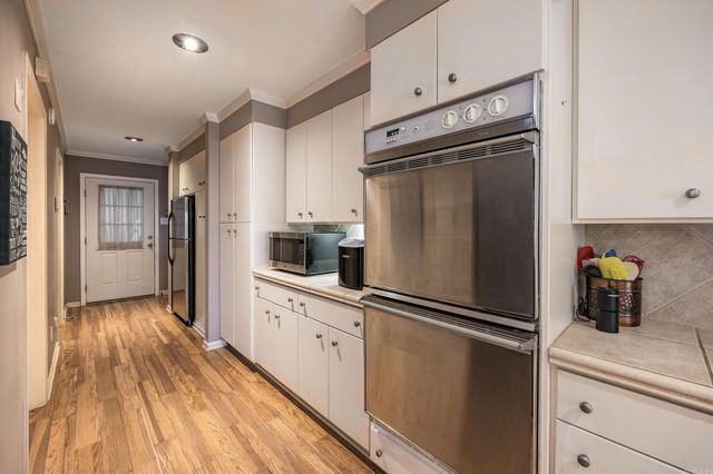 1005 Loyola Dr Drive, Little Rock, AR 72211