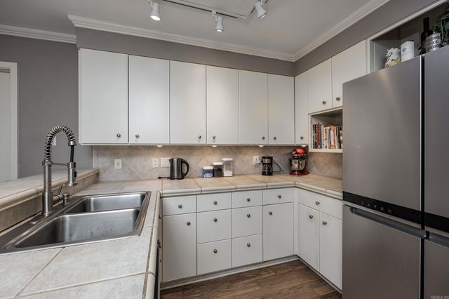 1005 Loyola Dr Drive, Little Rock, AR 72211