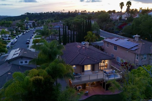 6104 Paseo Valiente, Carlsbad, CA 92009