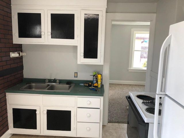 909 S 21st STREET, Manitowoc, WI 54220