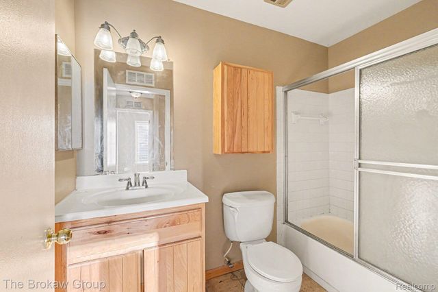 1472 Hunters Ridge Court, Davison Township, MI 48423