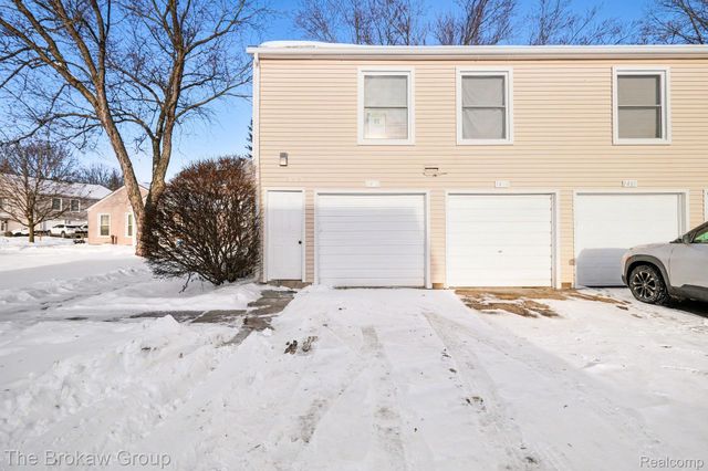 1472 Hunters Ridge Court, Davison Township, MI 48423