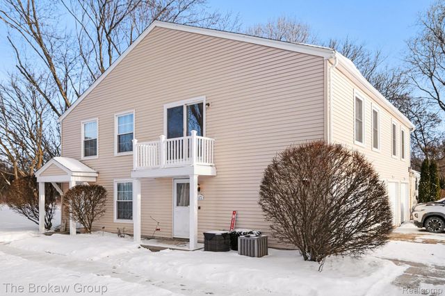 1472 Hunters Ridge Court, Davison Township, MI 48423