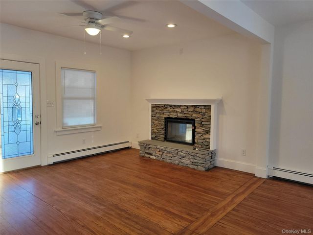 40 Belford Avenue, Bay Shore, NY 11706