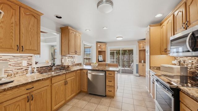 84 Rocky River Road, Ringgold, GA 30736