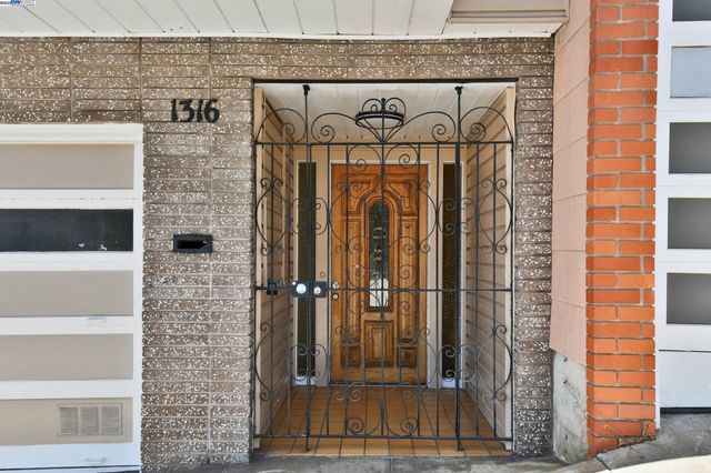 1316 Bowdoin St, San Francisco, CA 94134