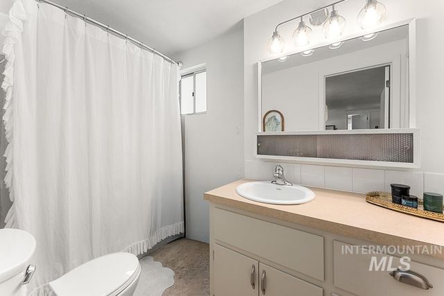 1912 W Dora St, Boise, ID 83702