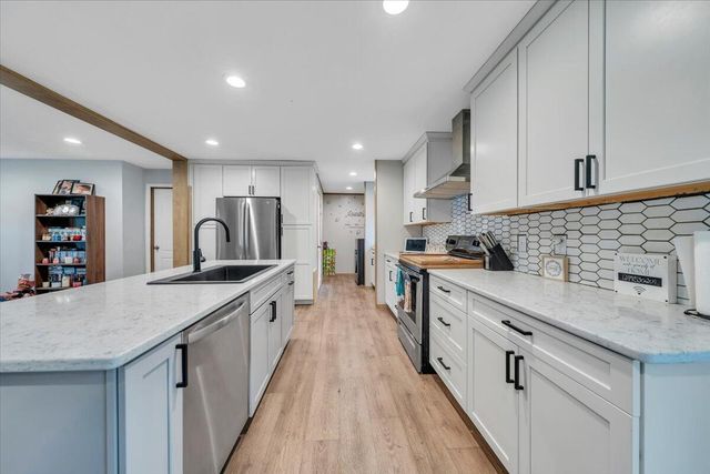 12328 Hardy RD, Hardy, VA 24101