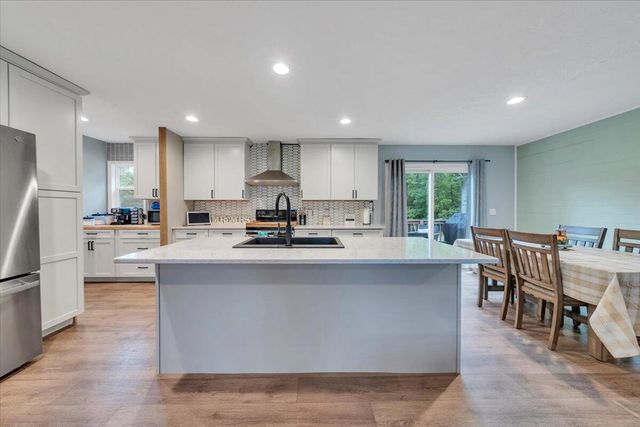12328 Hardy RD, Hardy, VA 24101