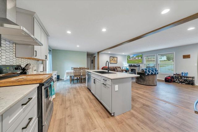 12328 Hardy RD, Hardy, VA 24101